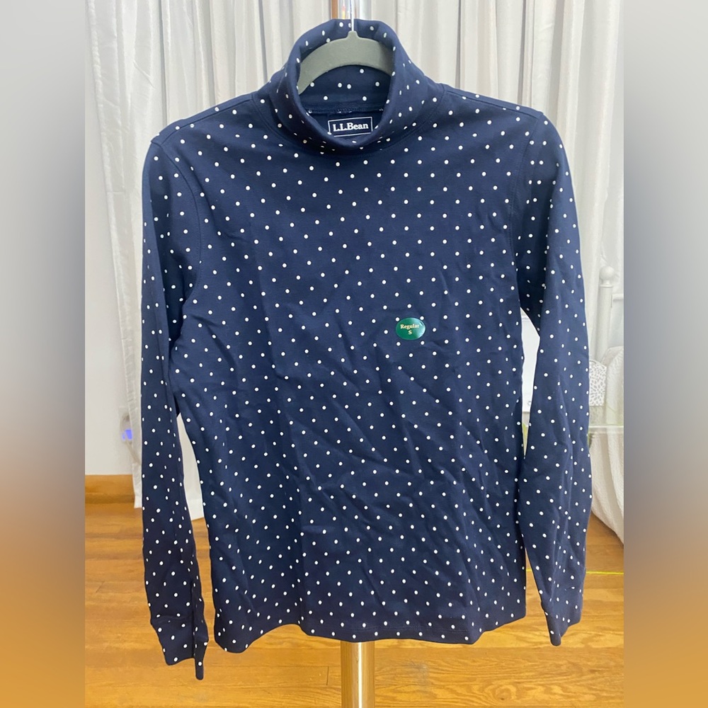 NWT!! Women's L.L.Bean Interlock Turtleneck Allover Dot